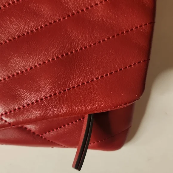 Tory Burch Red Quilted Clutch with Gold Chain - Picture 3 of 12